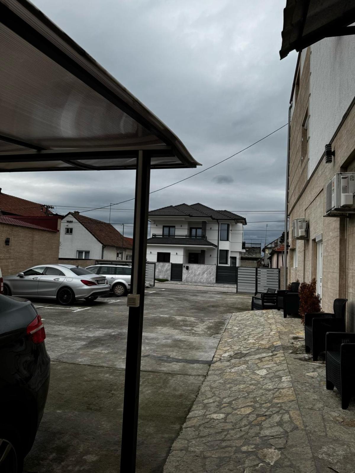 Apartments Vila Brzi & Beka Šabac 外观 照片