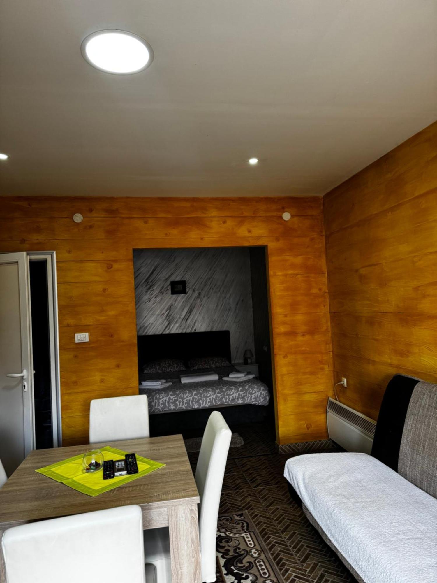 Apartments Vila Brzi & Beka Šabac 外观 照片